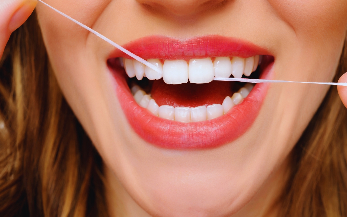 Featured image for “A Healthy Smile Is the Best Gift: Valentine’s Day Teeth Cleaning Checklist”